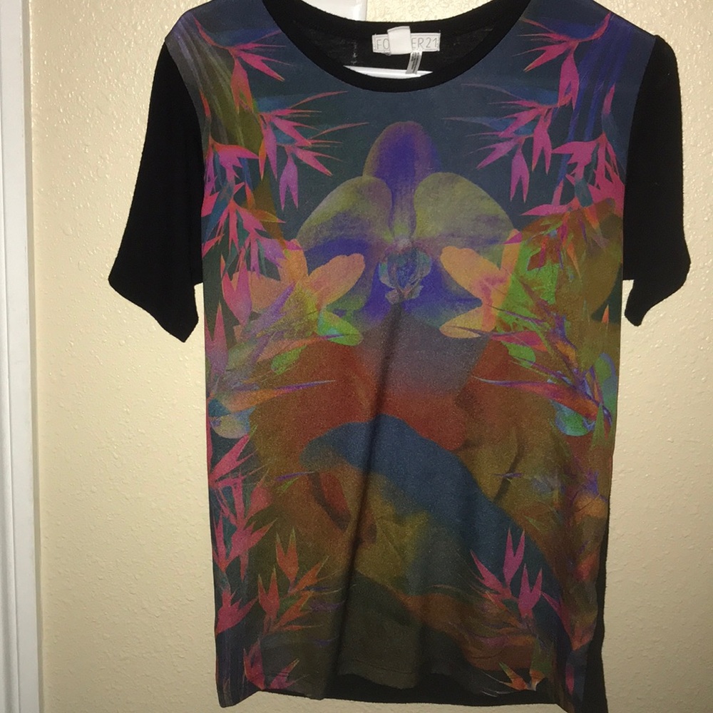 short sleeve designed tee